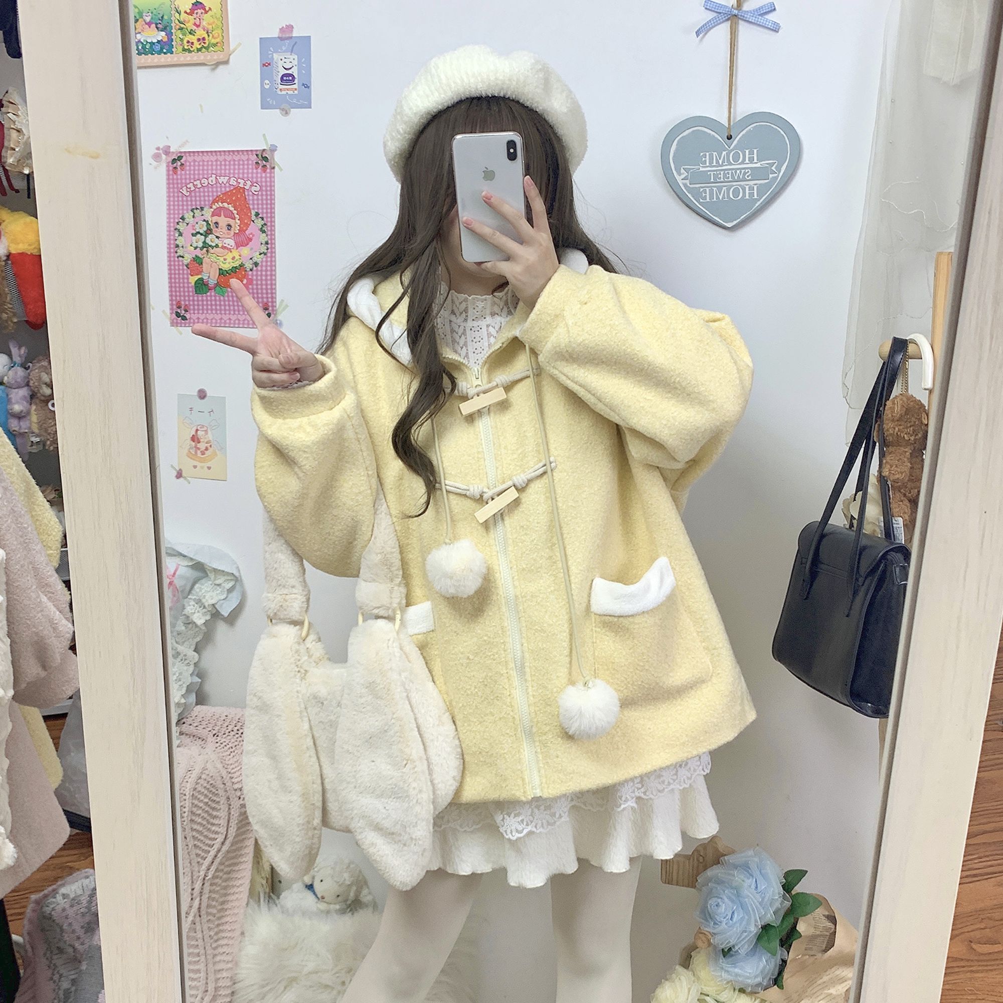 鹿大仙原创奶黄可爱木头扣毛呢大衣外套连帽加绒保暖女冬款
