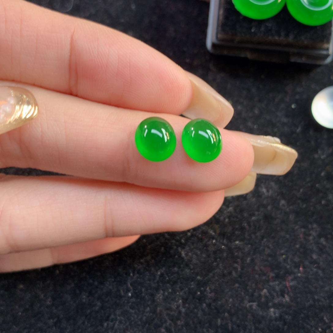 翡翠裸石翡翠7.61/6.83/3.70