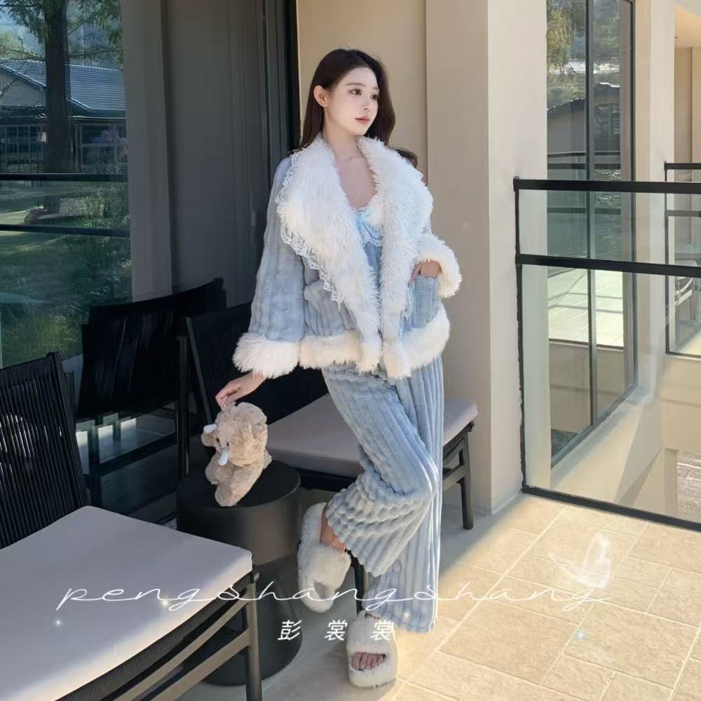 彭裳裳【冰雪恋人】温柔风网红性感吊带睡衣套装女秋冬季家居服保暖