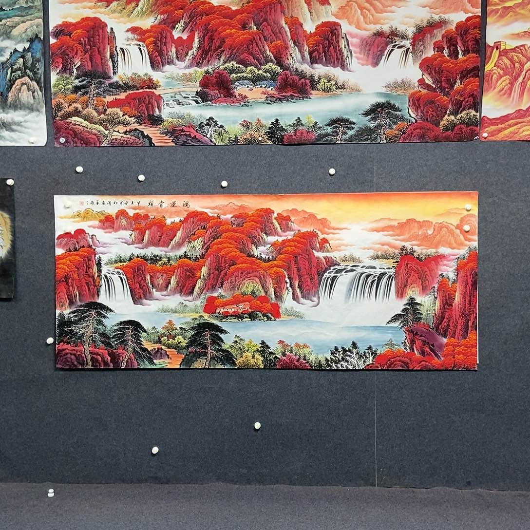 国画小八尺山水一副