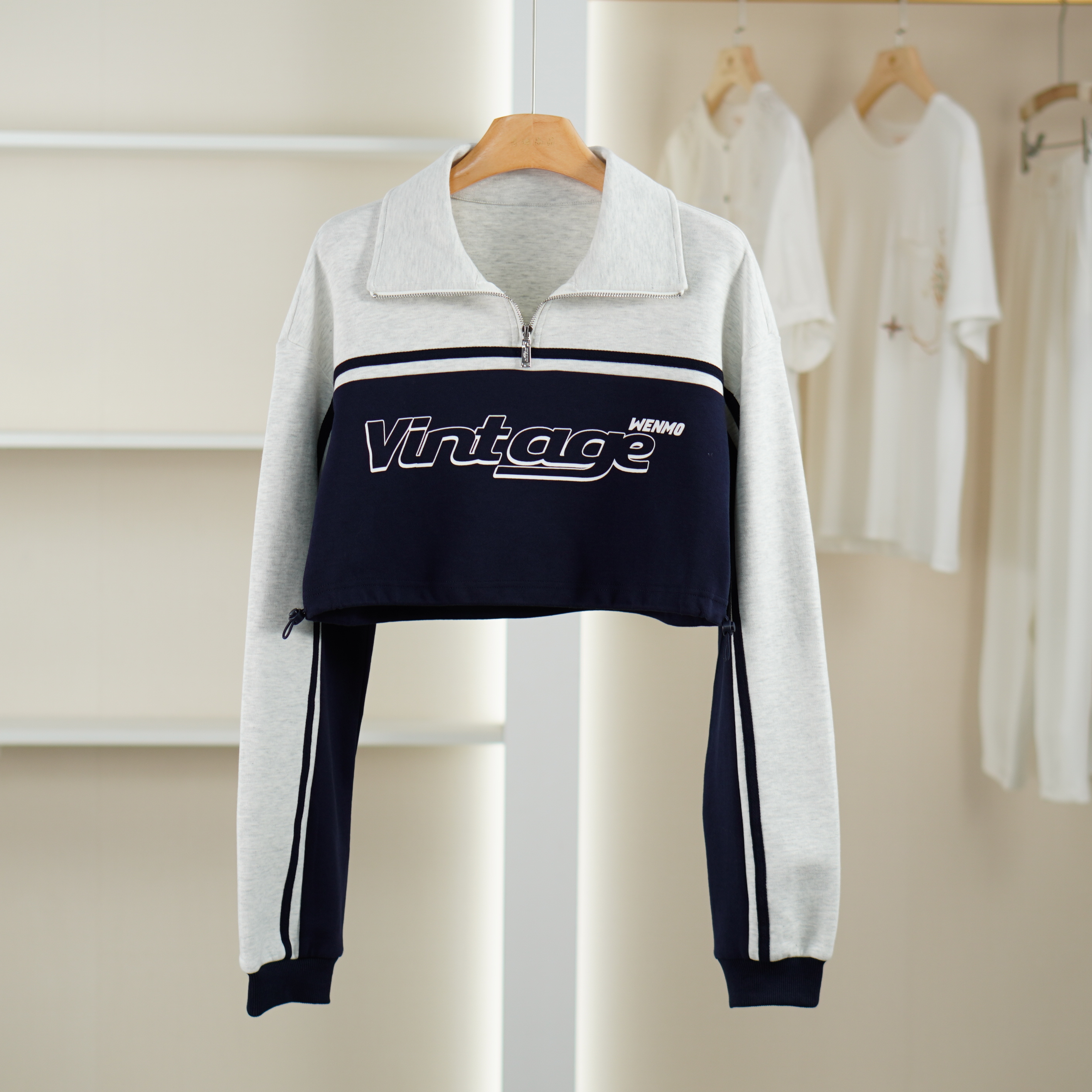 麦迪尚品【文M】51216536 短款撞色拼接上衣春季女装商场同款