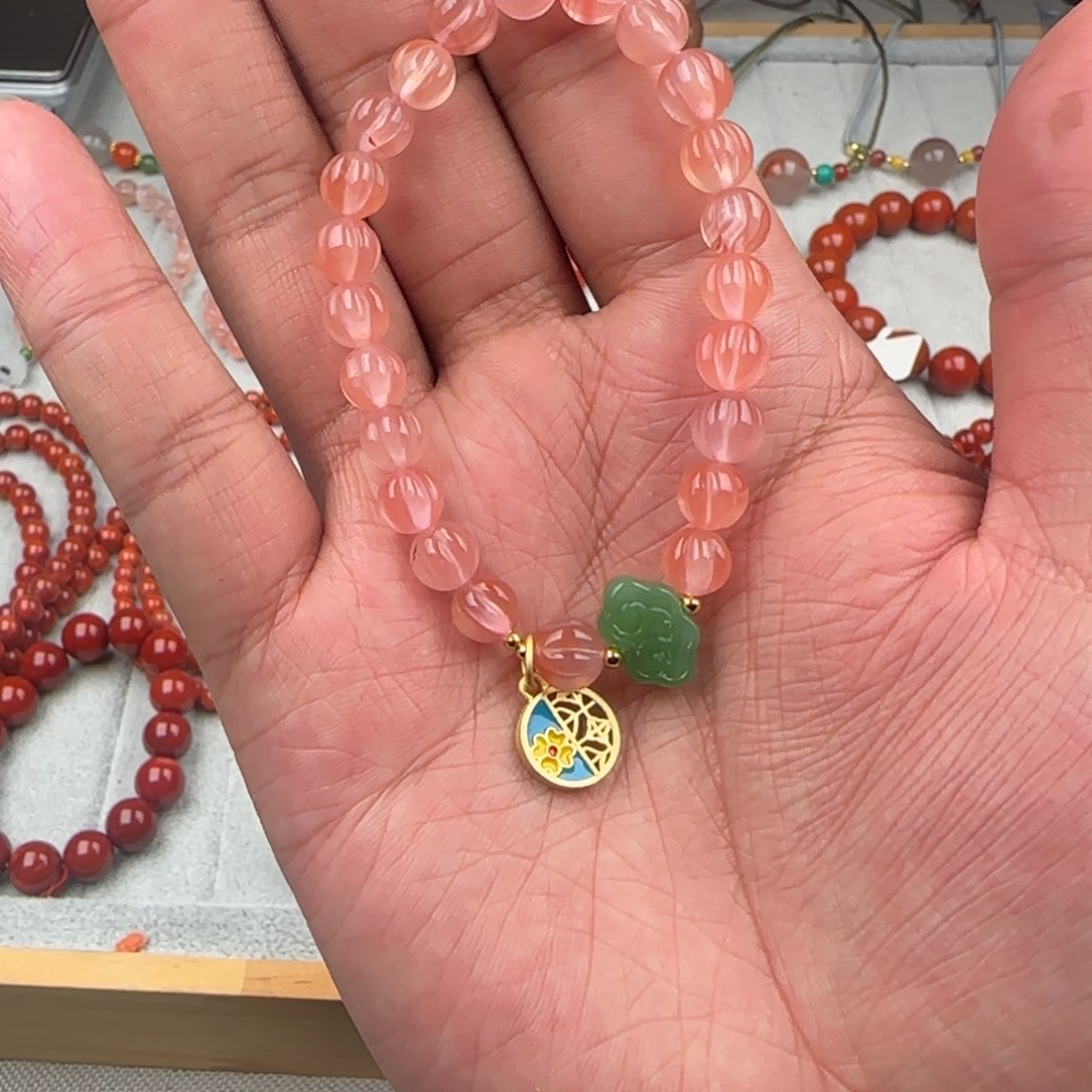 南红玛瑙手链未镶嵌