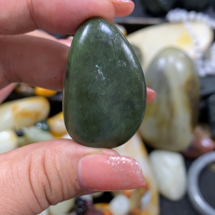 未镶嵌和田玉（糖玉）挂件