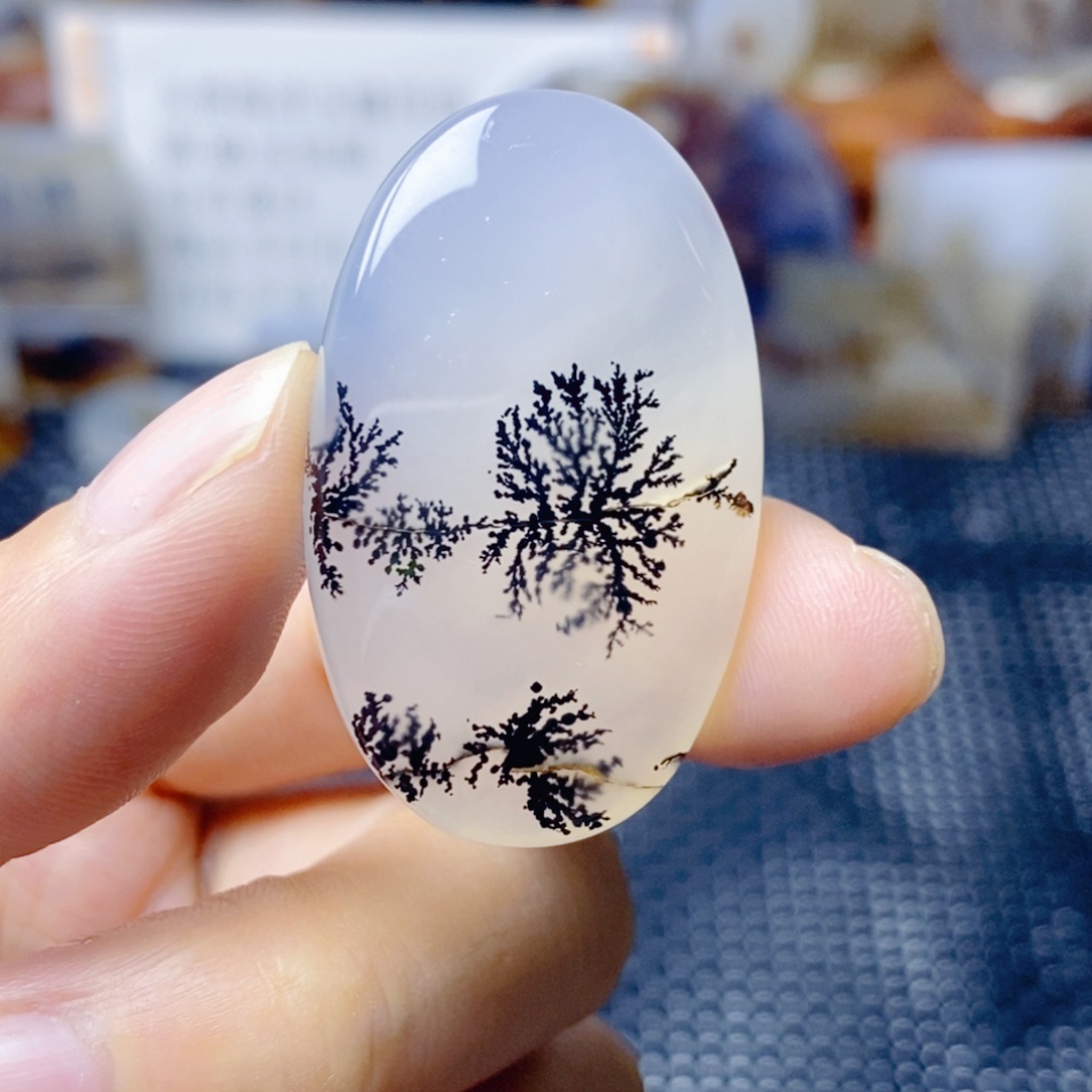 玛瑙/玉髓未镶嵌珠宝奇石