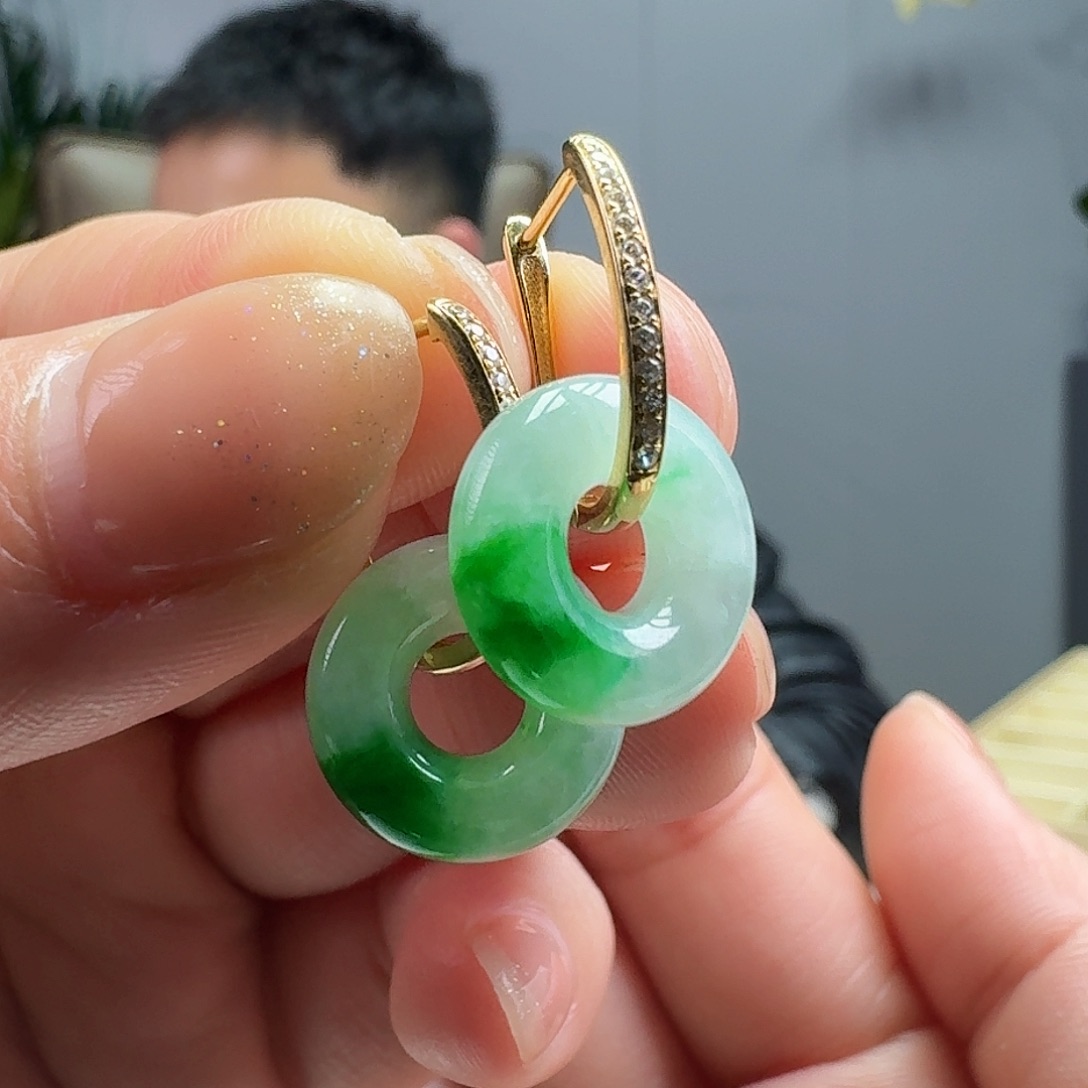 翡翠耳饰18K金镶嵌天然