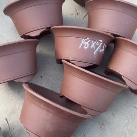 紫砂花盆100-8。18-9.5