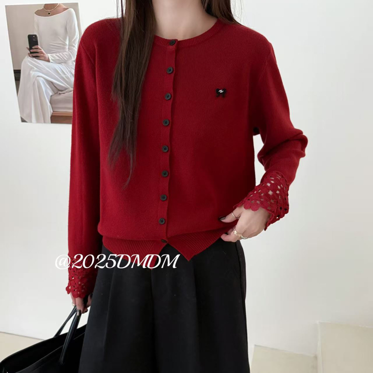 秋冬季新款韩系立领蕾丝镂空针织衫女显瘦百搭软糯打底毛针织上衣