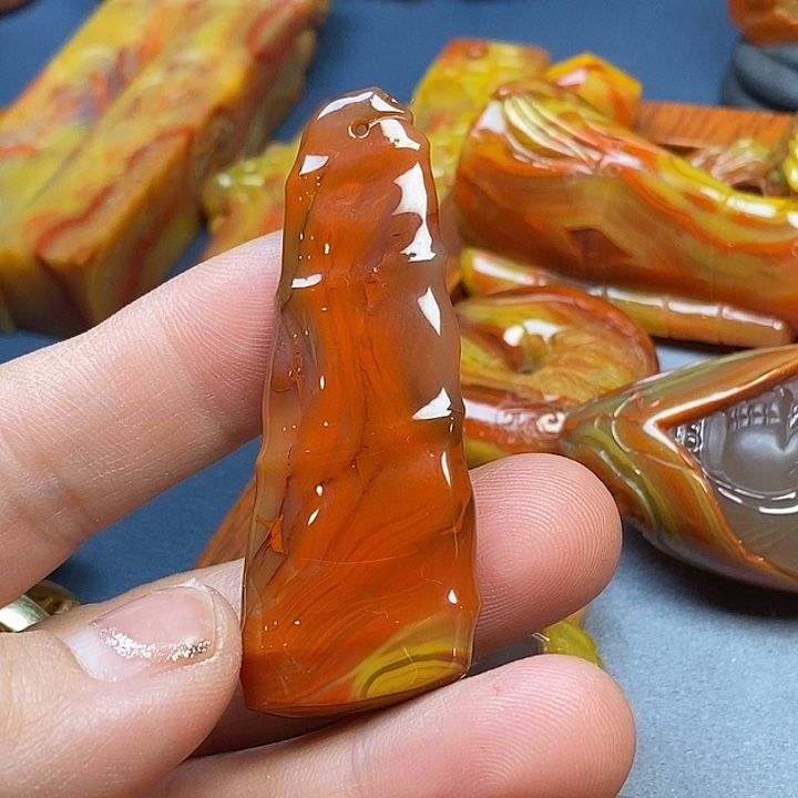 玛瑙/玉髓未镶嵌挂件