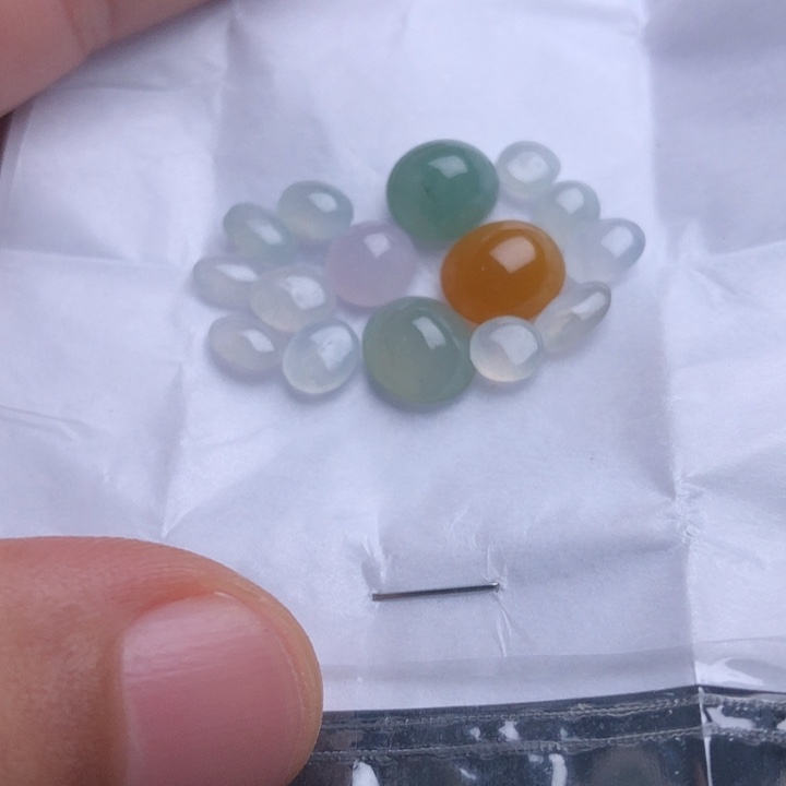 定制翡翠未镶嵌天然翡翠6