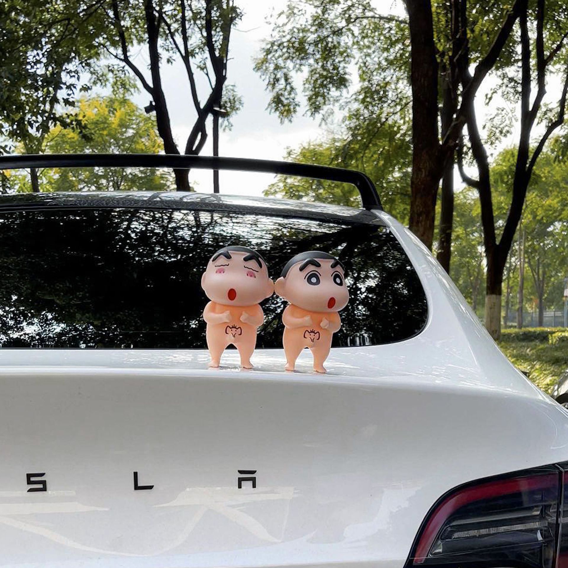 新款摆件车载站姿光屁股蜡笔小新动漫卡通可爱潮玩手办摆件公仔