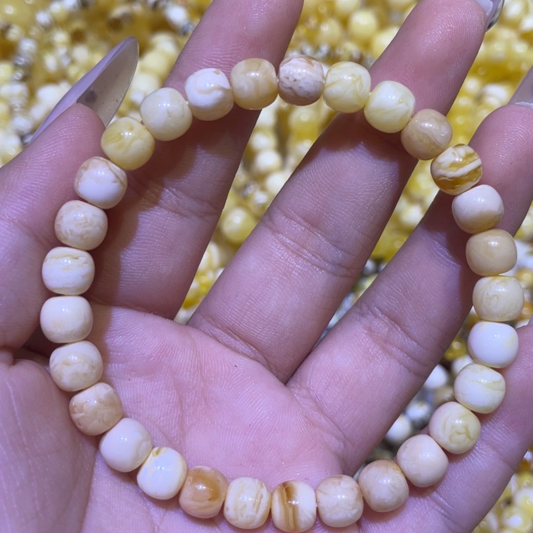 蜜蜡未镶嵌珠宝奇石7.5m