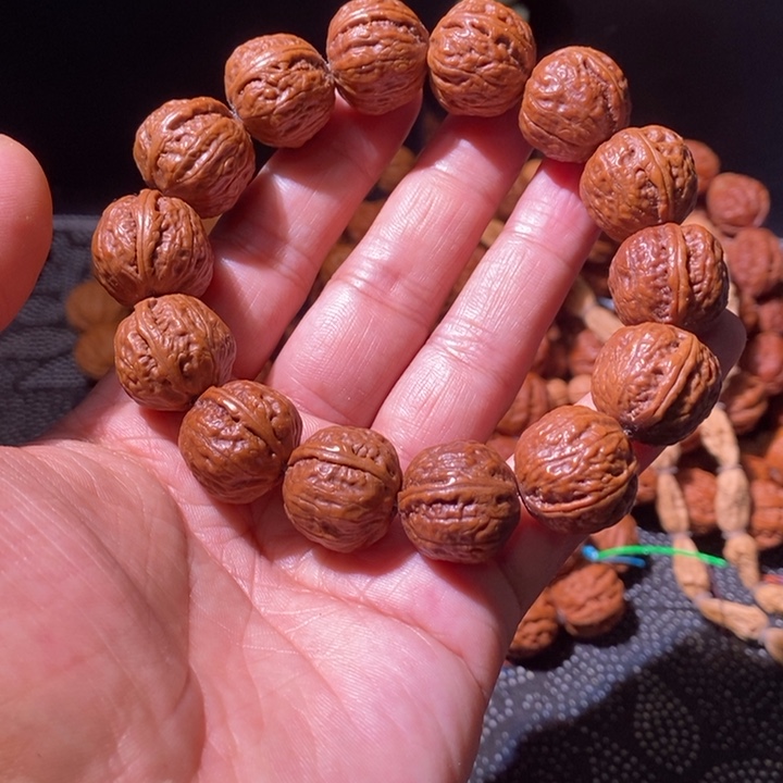 手串文玩核桃……39