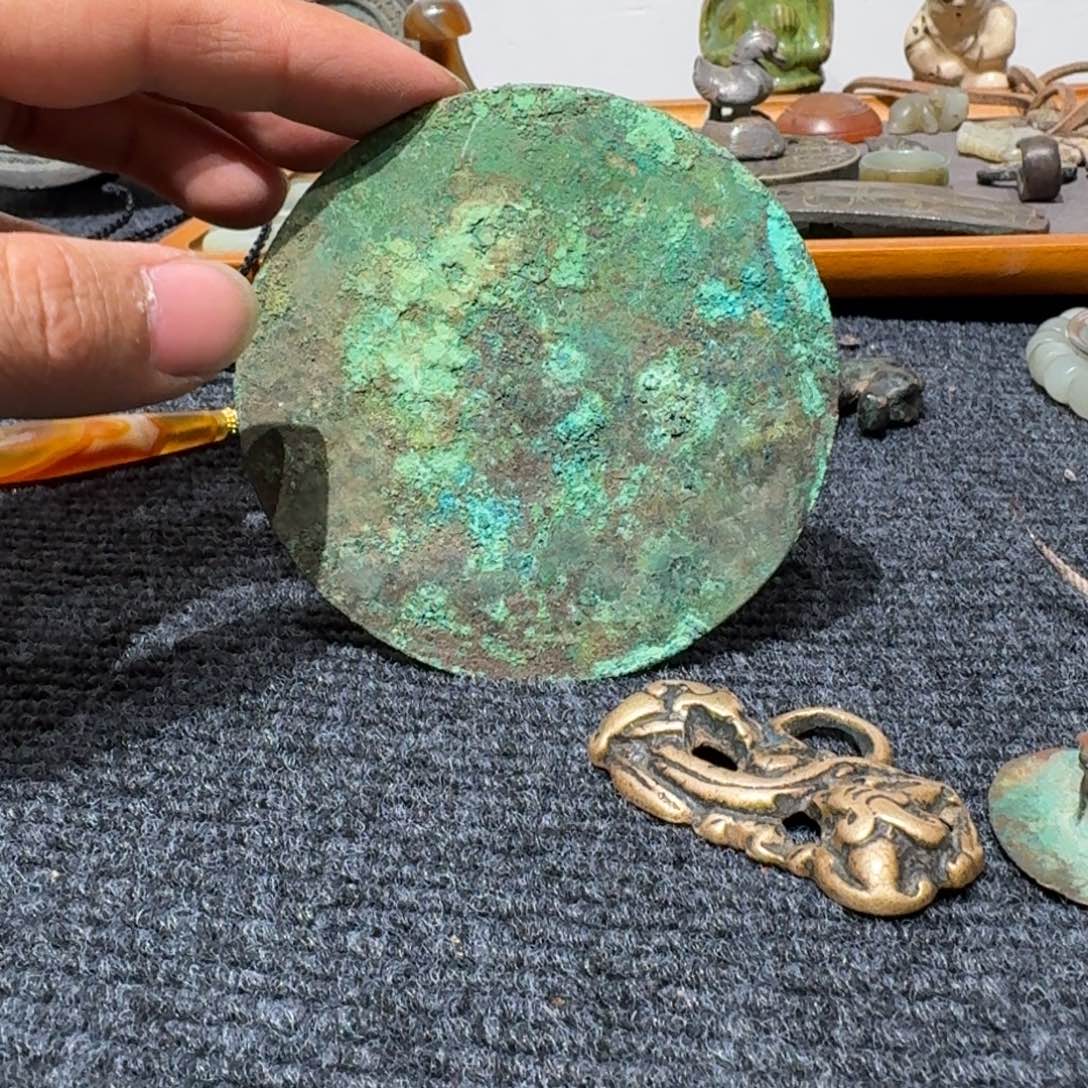 村*一物一图，土陶罐