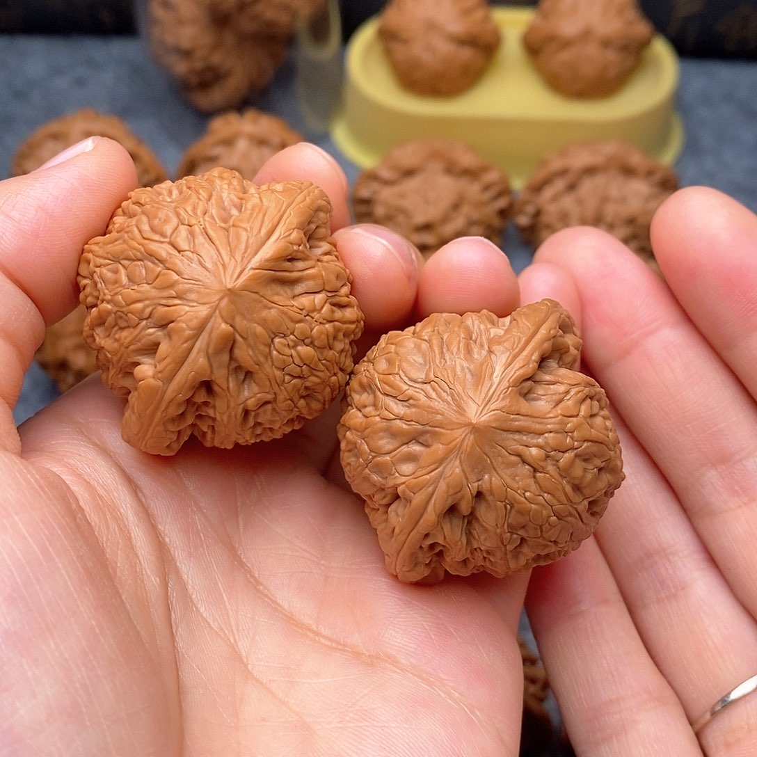 文玩核桃把件铁锤妹妹42尺