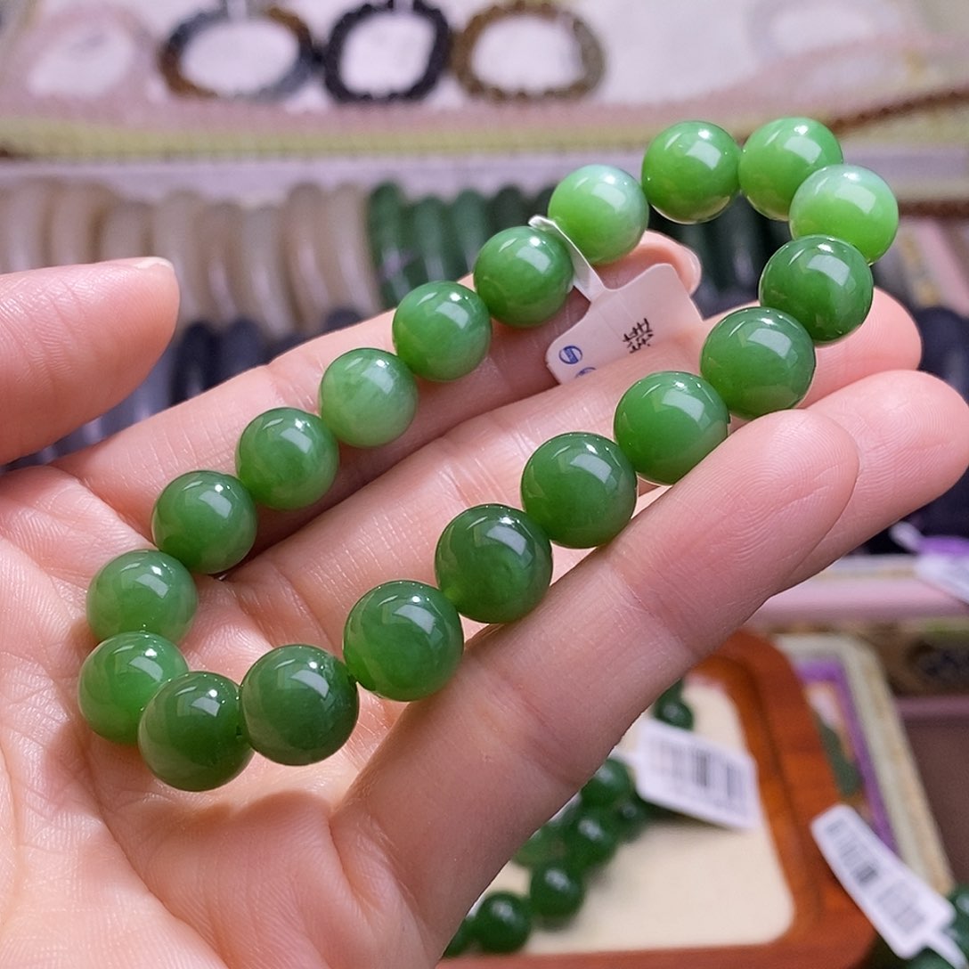 颈饰未镶嵌和田玉碧玉苹果绿10mm手串