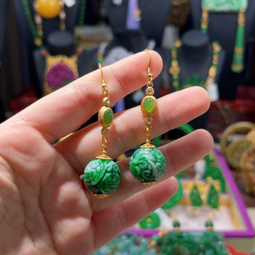 【闪购商品】翡翠耳饰未镶嵌 福利