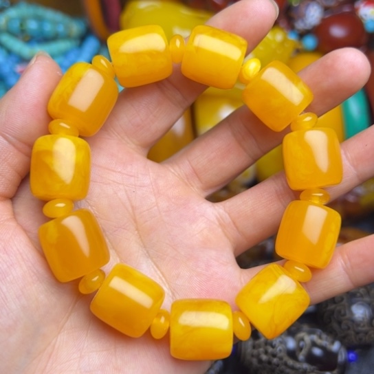 琥珀未镶嵌手链蜜蜡