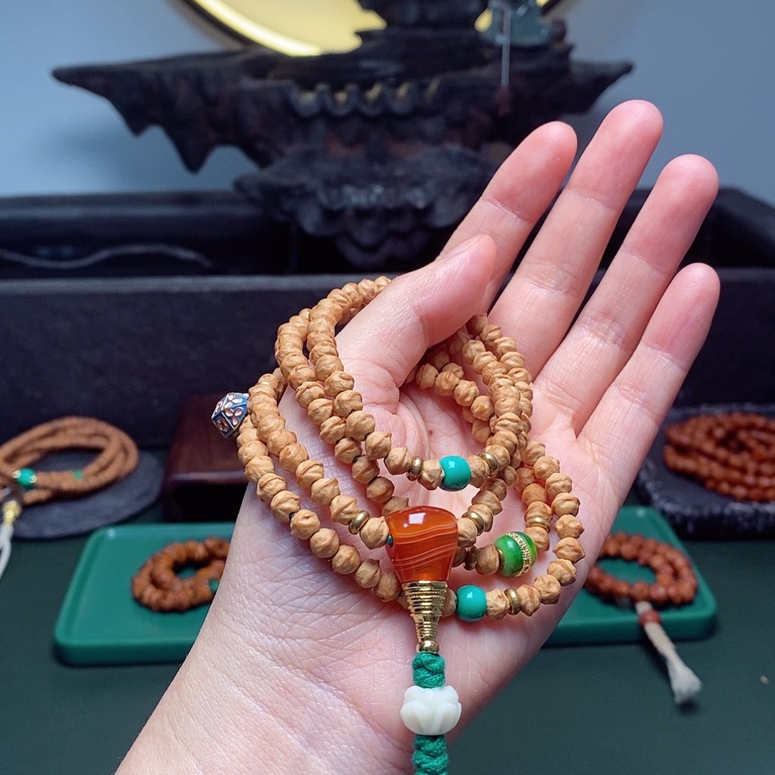 柏香籽/百香籽吊坠388.8