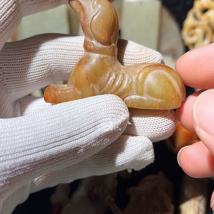 爱***肉和田玉（糖玉）未镶嵌挂件