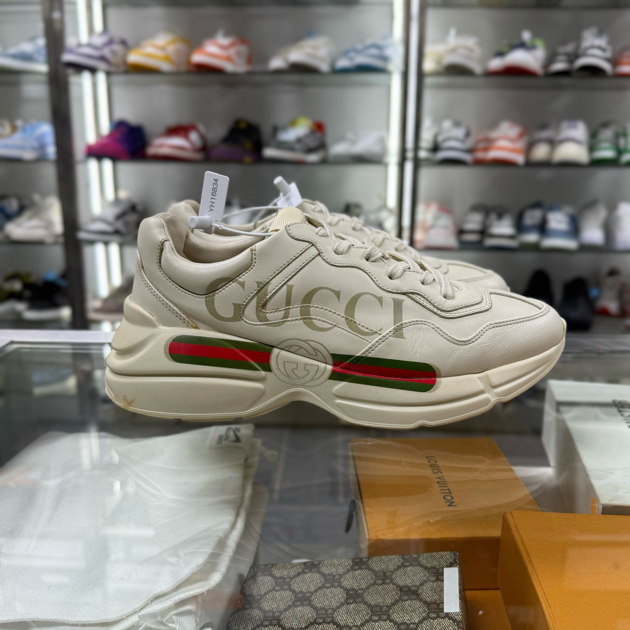 99新 GUCCI/古驰 腰带Logo老爹鞋 尺码/UK8 YH16833