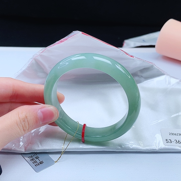 翡翠手镯未镶嵌缅甸天然a货手镯53