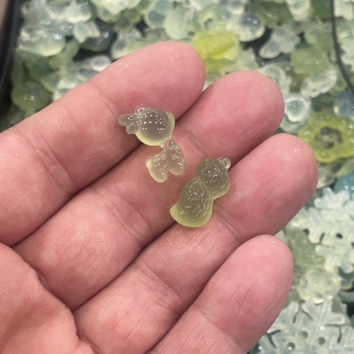 蛇纹石玉合金颈饰
