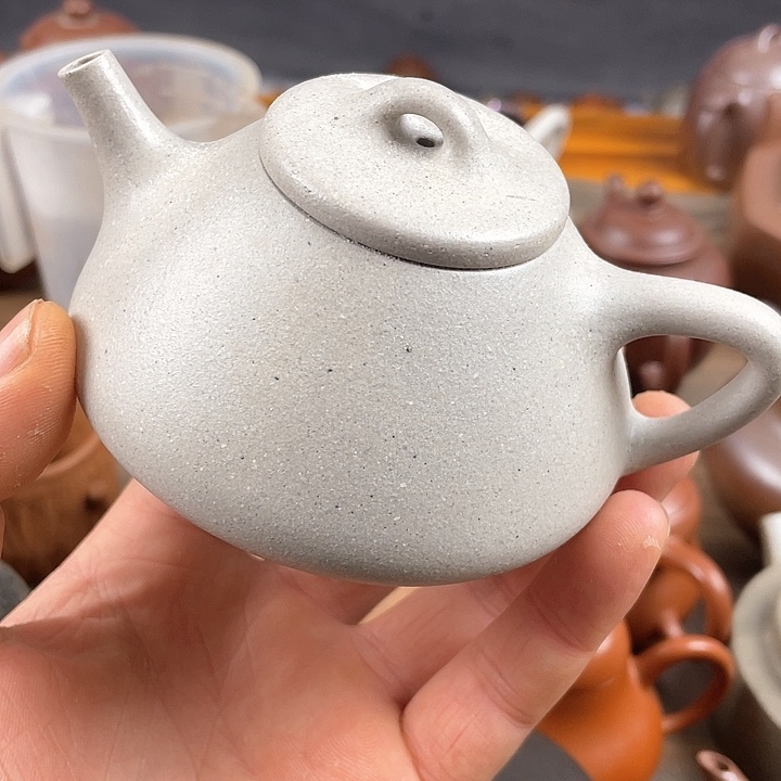 紫砂茶壶处理一把