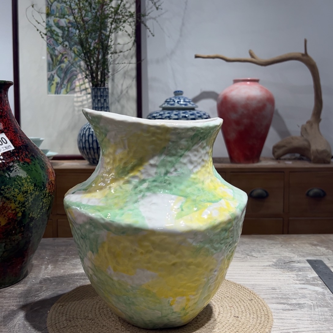 摆件陶瓷花瓶高27口16