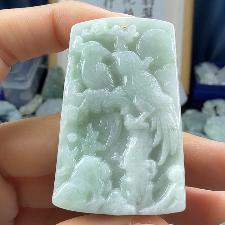 翡翠未镶嵌颈饰翡翠