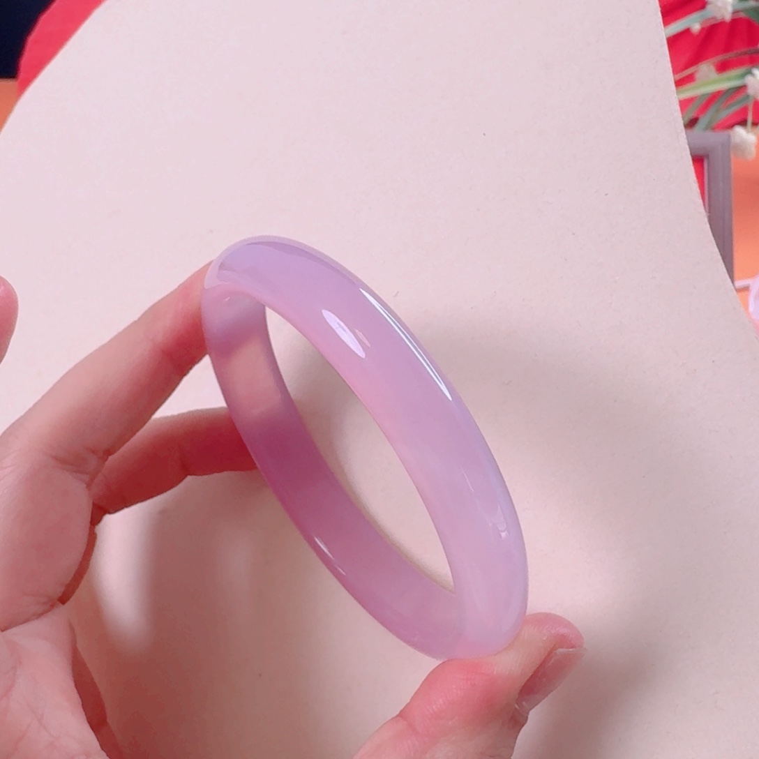 玛瑙/玉髓手镯未镶嵌黎****水