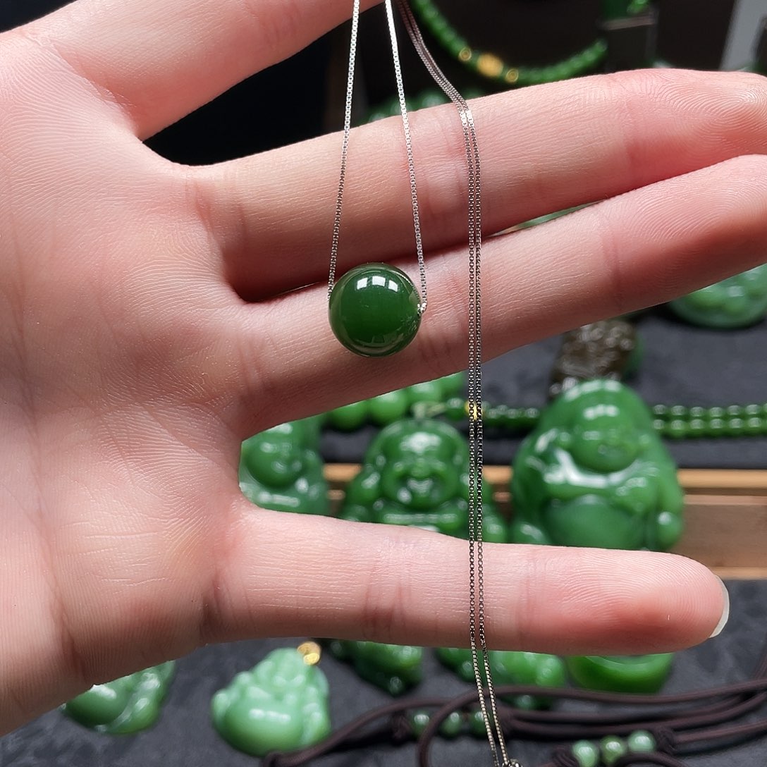和田玉（碧玉）吊坠(赠链)未镶嵌