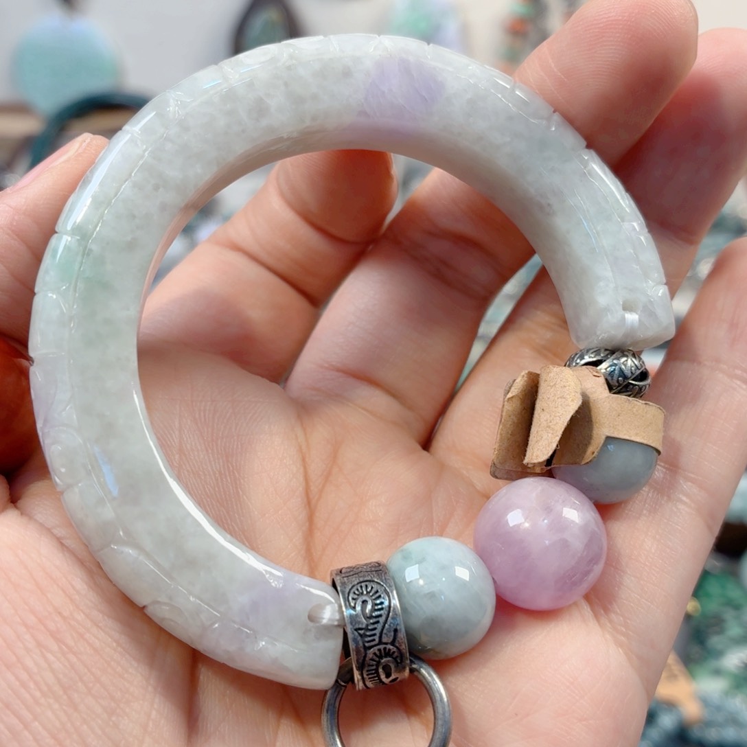 未镶嵌手串翡翠?