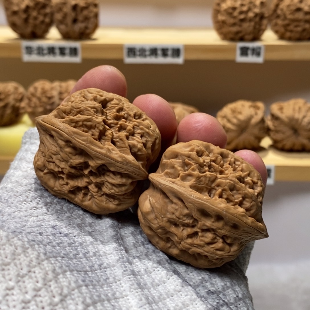 文玩核桃吊坠38尺寸全品西北将军膀