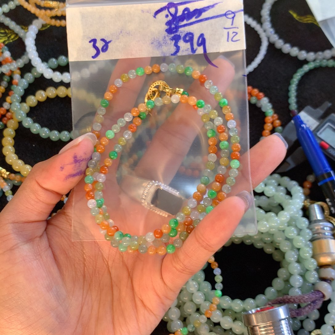 定制翡翠未镶嵌天然缅甸翡翠多样性