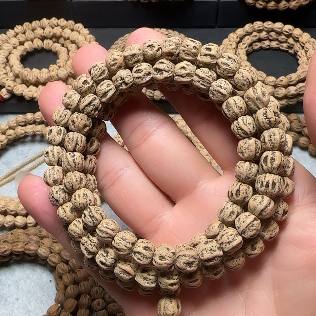 柏香籽/百香籽手串M**H大脏鬼