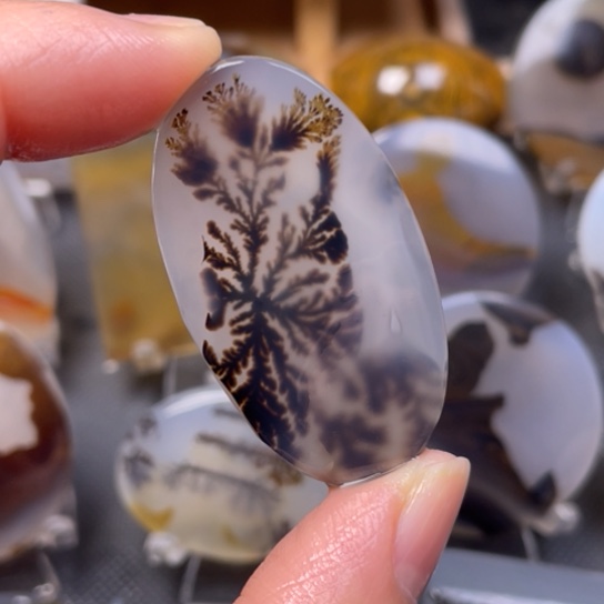 玛瑙/玉髓吊坠(不含链)未镶嵌