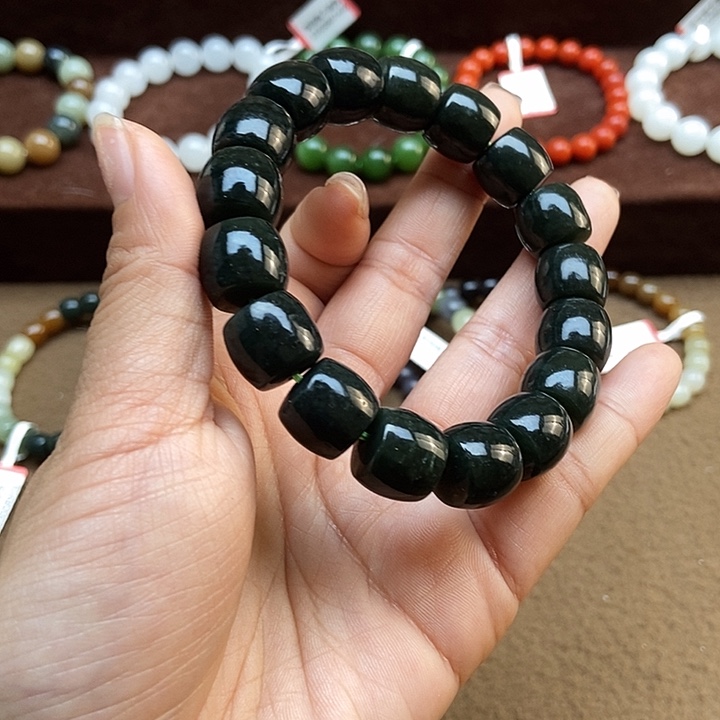 和田玉手链未镶嵌