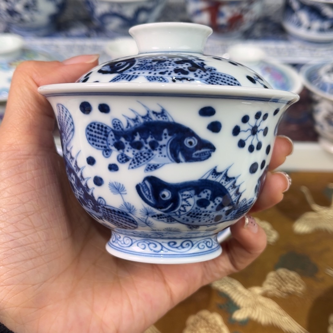 微瑕盖碗。。。。。。。。。。。。