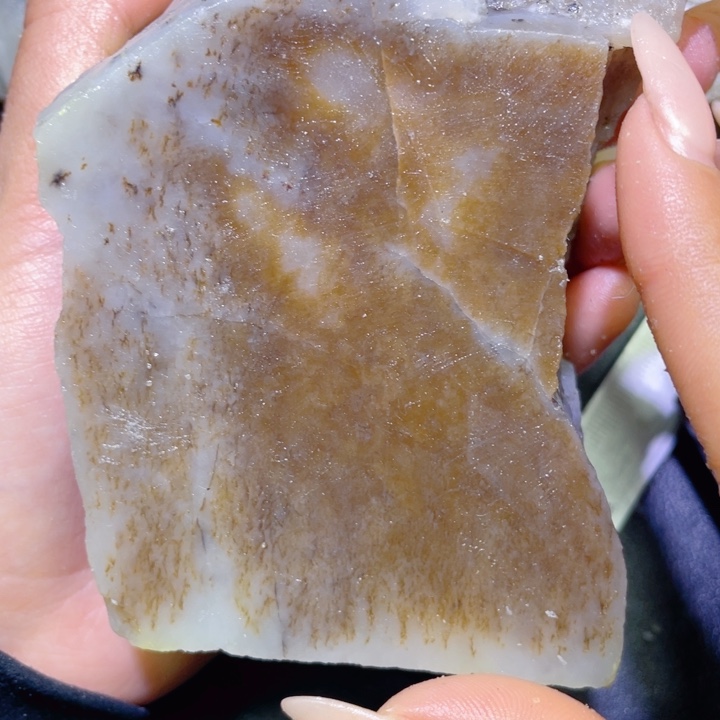 和田玉未镶嵌珠宝半成品