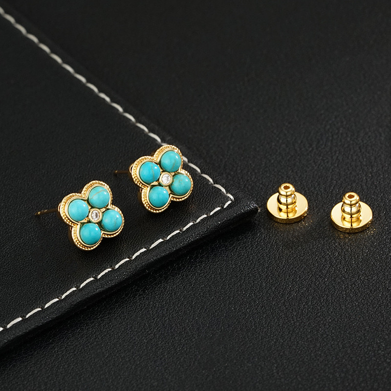 铜合金合成锆石耳饰 QS-QW-0303 四叶花朵耳钉
