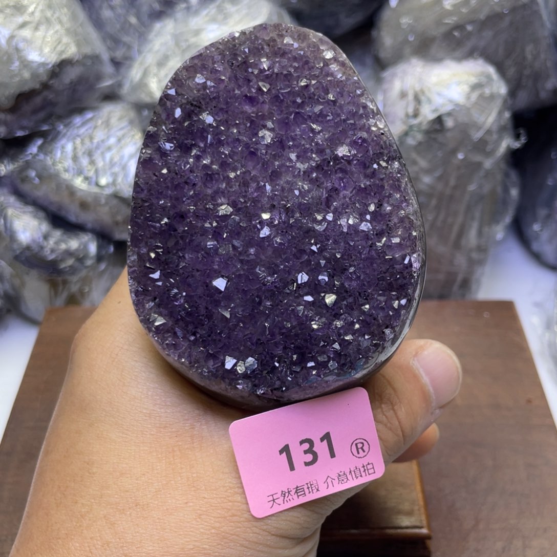 未镶嵌水晶大型摆件（非配饰）