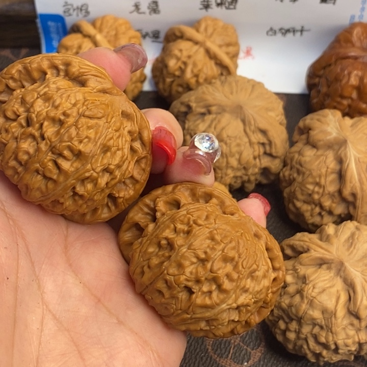 光***神吊坠文玩核桃白狮子