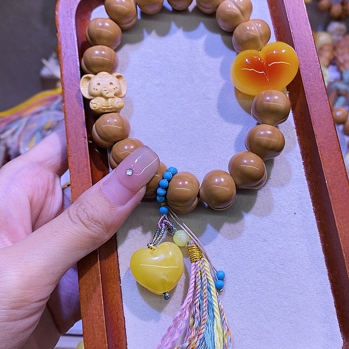 小***灵手串猴头核桃奶油屁桃设计款