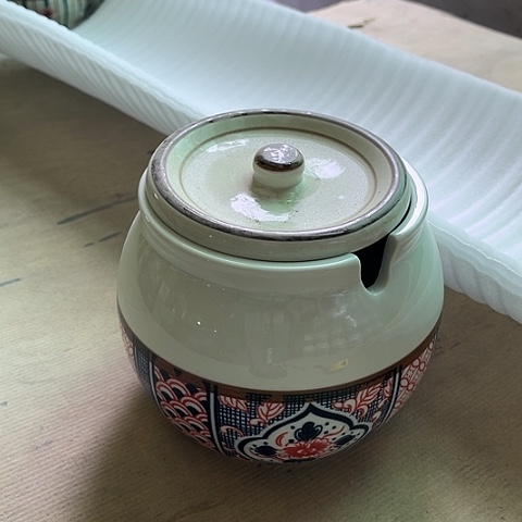 微瑕，不能明火，口径12，高12，1200毫升，万里烧