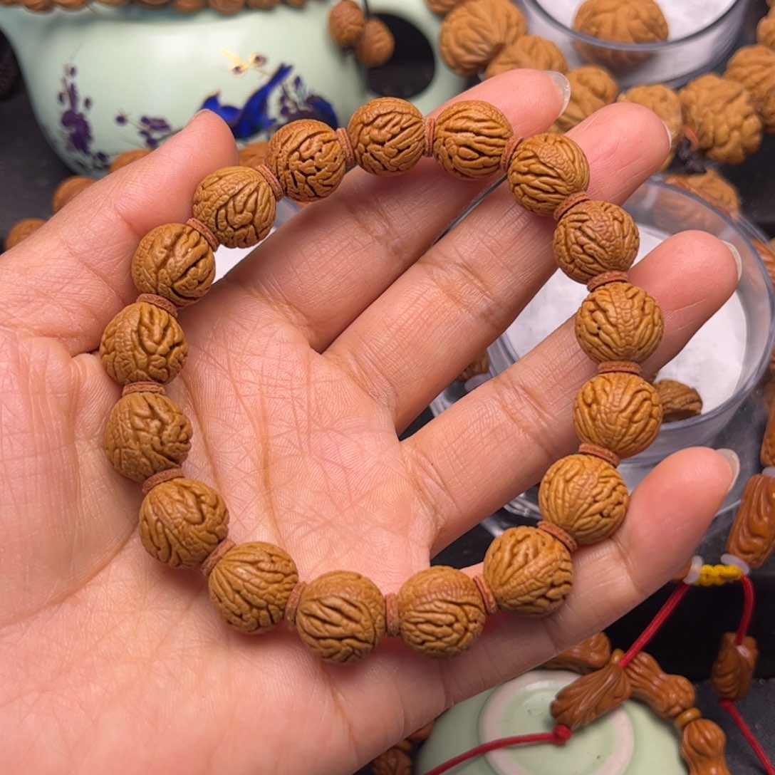 k***a吊坠桃核龙纹桃核