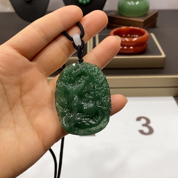 东陵石手镯未镶嵌