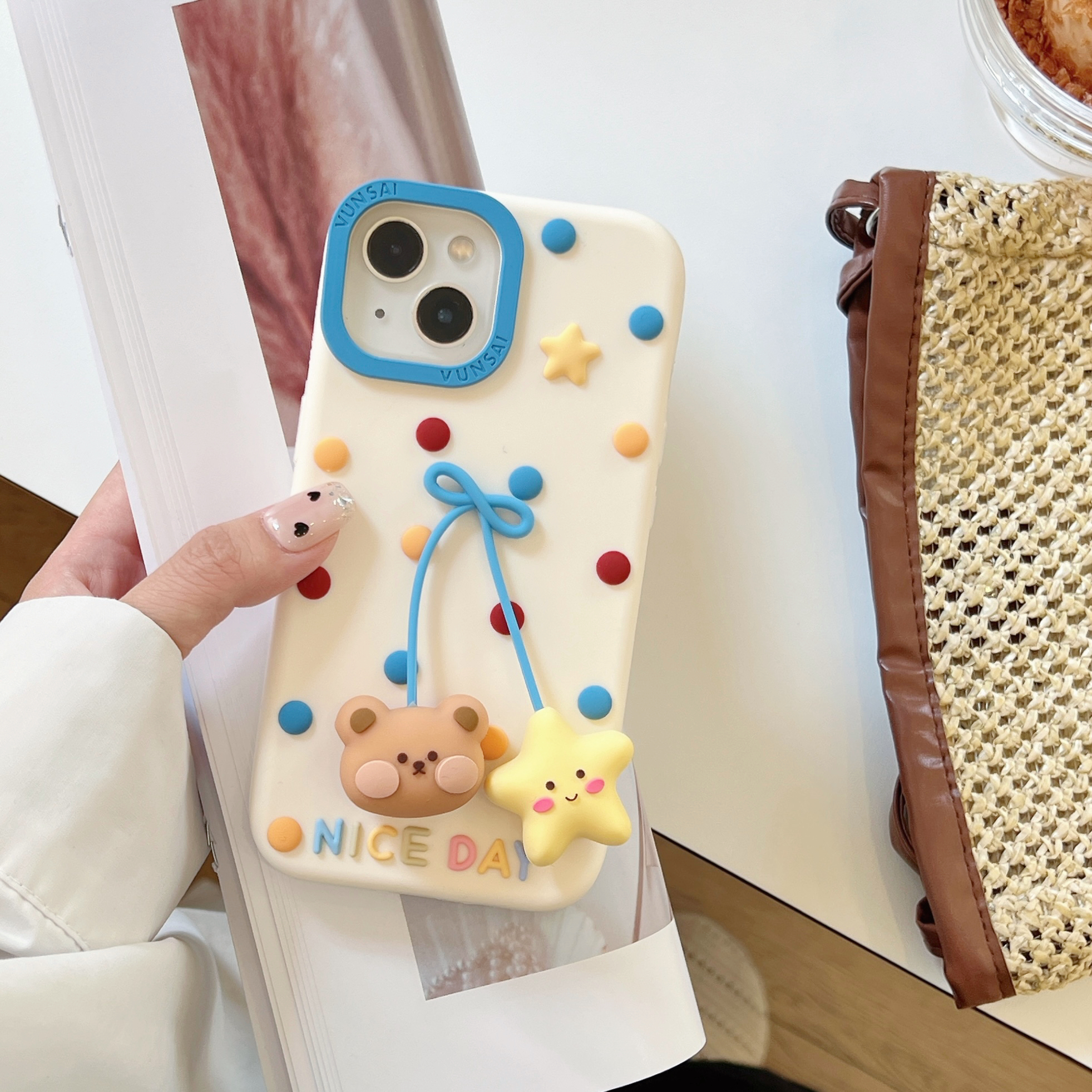 苹果|可爱彩色波点星星与小熊吊坠适用iPhone17P立体硅胶手机壳