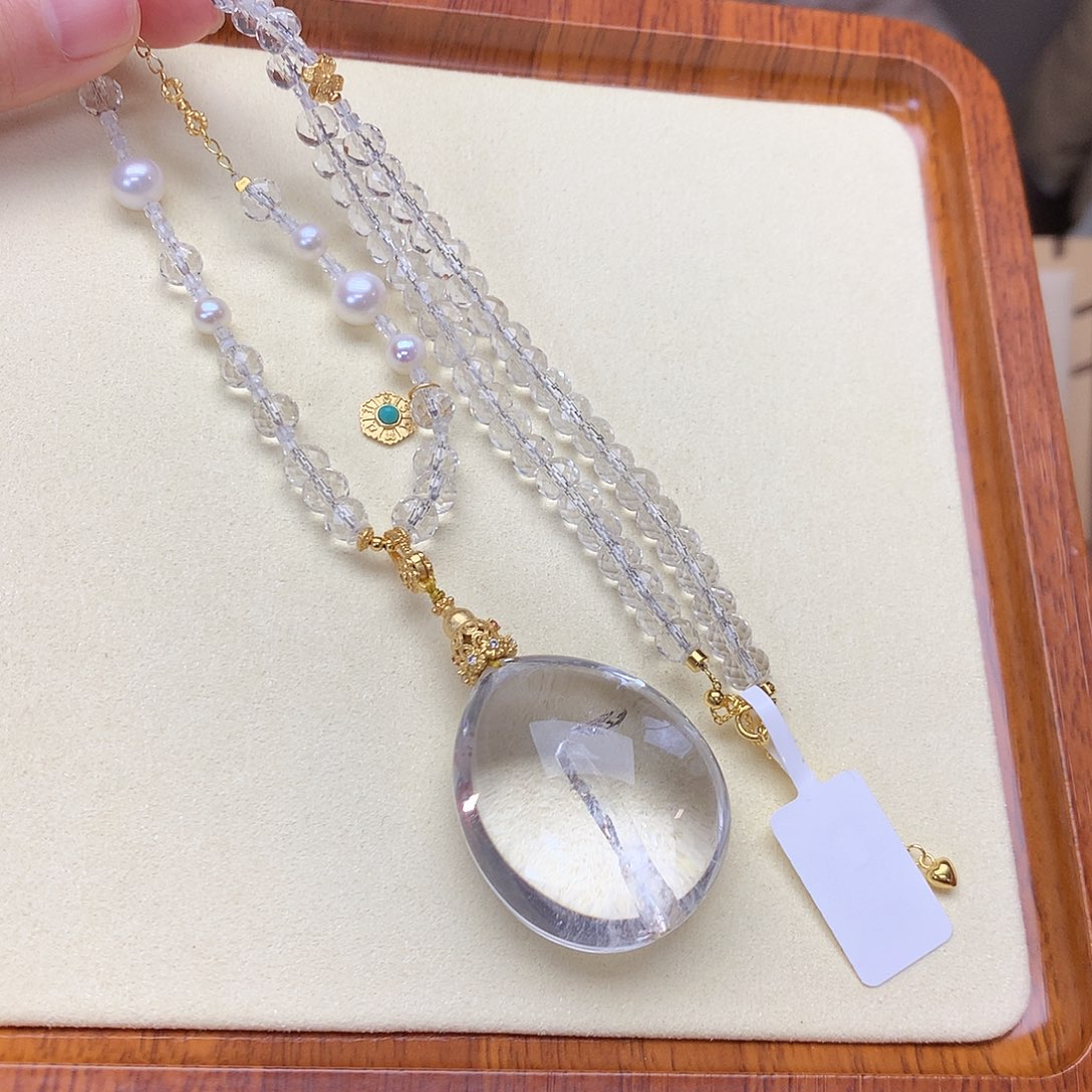 水晶吊坠(不含链)未镶嵌