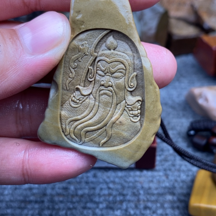 【闪购商品】原石雕刻手把件