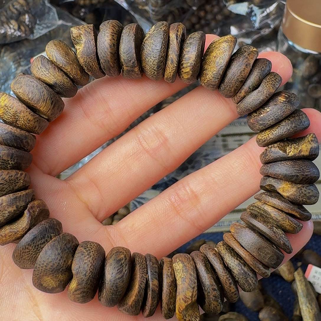 沉香手串莉沉水牛肉干27